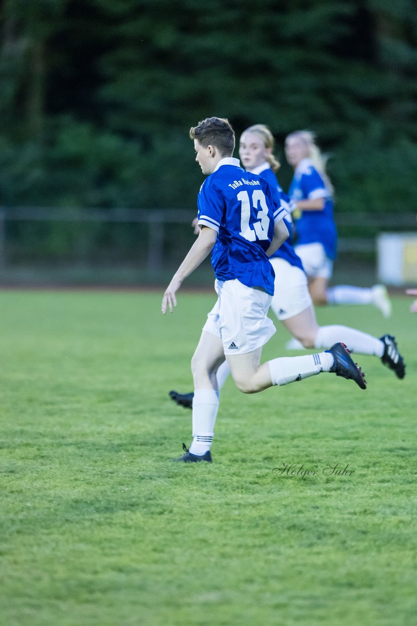 Bild 320 - Loewinnen Cup